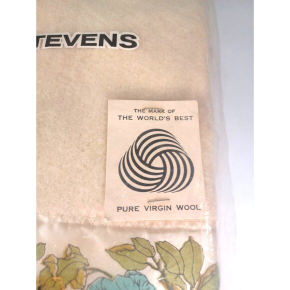 NEW! Vintage 1960s Forstmann Luxury Virgin Wool Twin Blanket by Stevens Fabrics - Picture 8 of 12